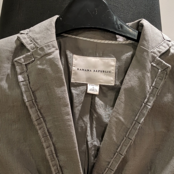 Banana Republic Grey Micro Checkered Blazer - Picture 3 of 5